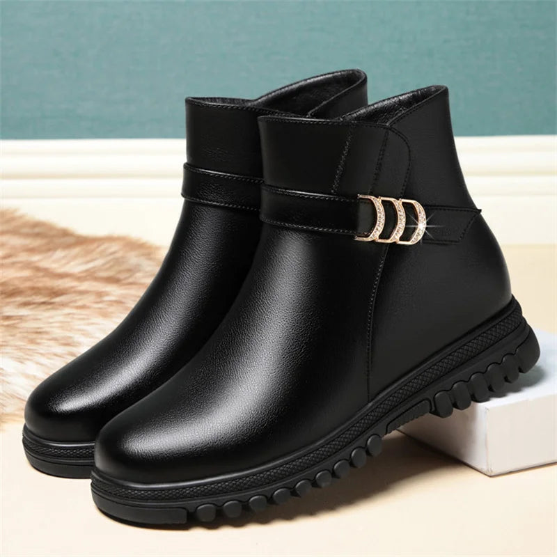 Women’s Comfortable Winter Ankle Boots with Plush Lining