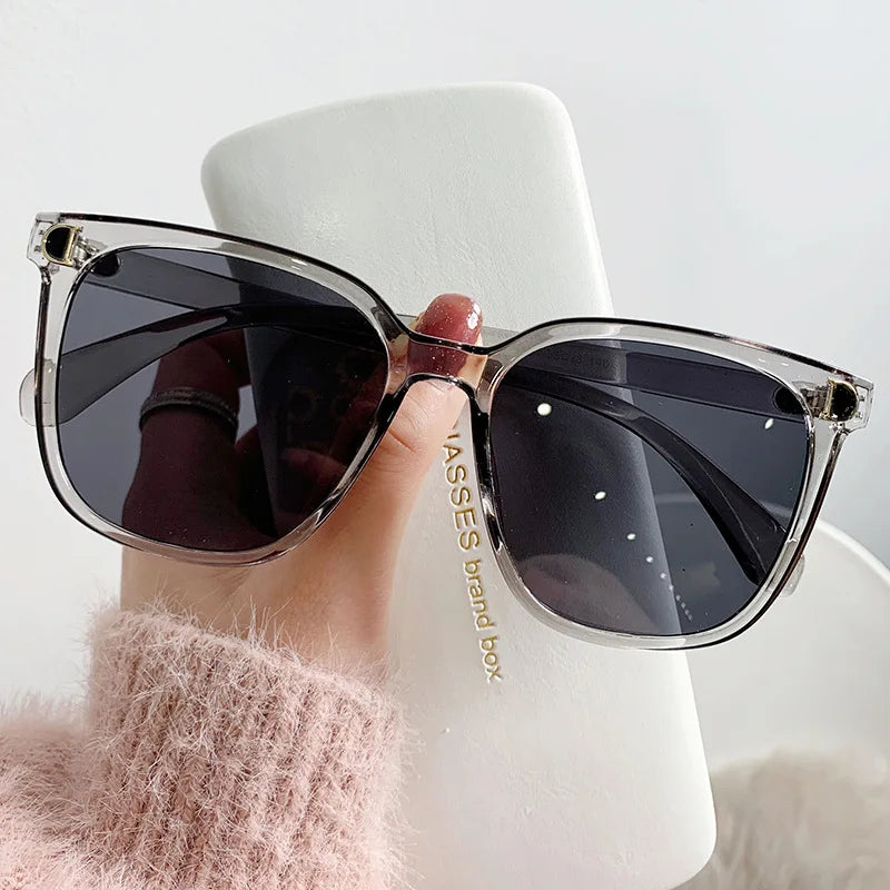 Women’s Oversized Sunglasses