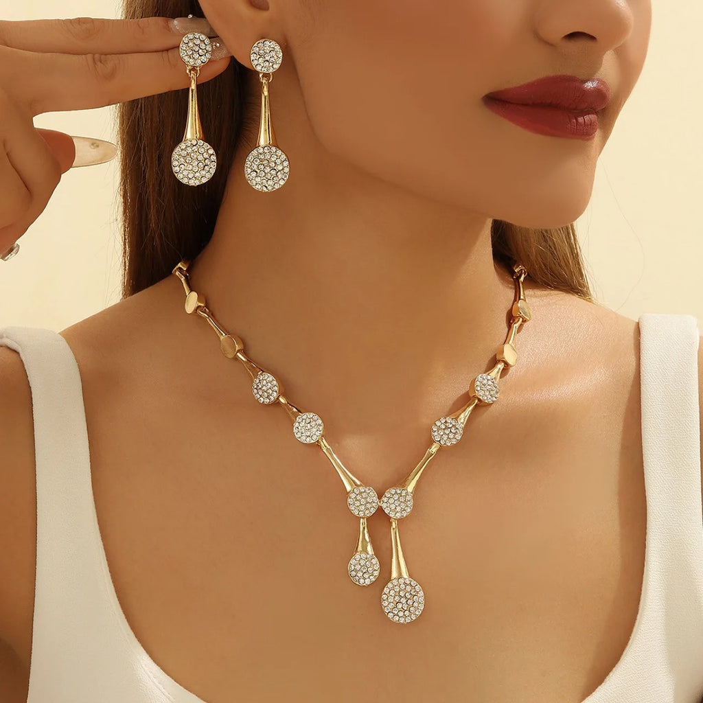 Golden Necklace & Earrings Set