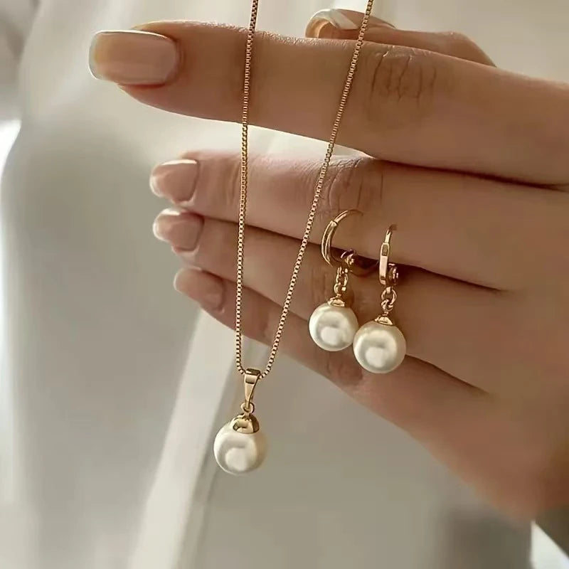 Round Pearl Jewellery Set – 2 Pieces