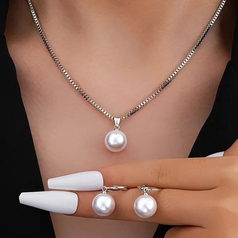 Round Pearl Jewellery Set – 2 Pieces