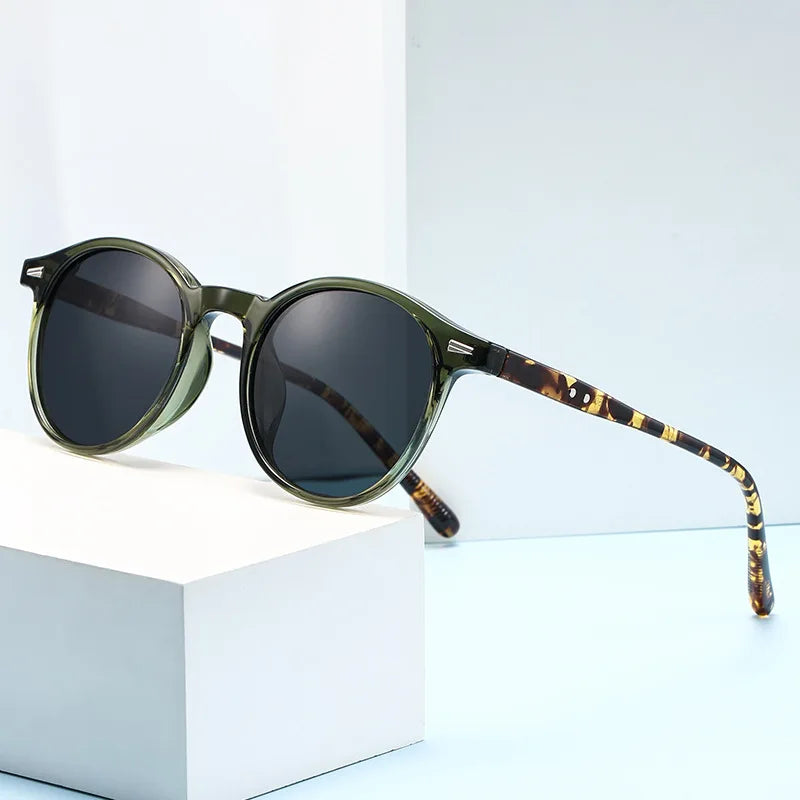 Women’s Vintage Round Sunglasses