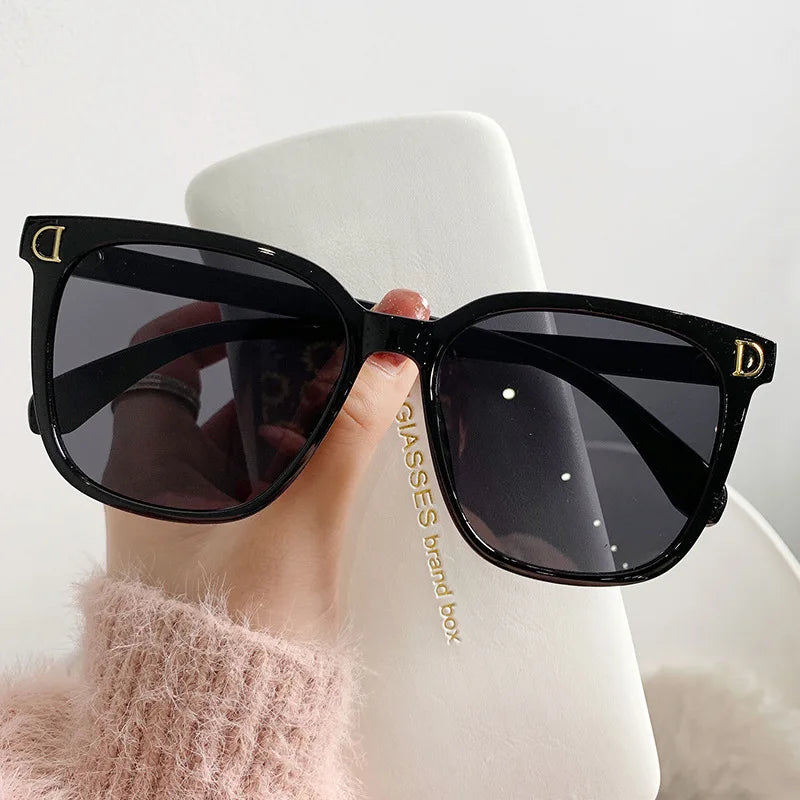 Women’s Oversized Sunglasses
